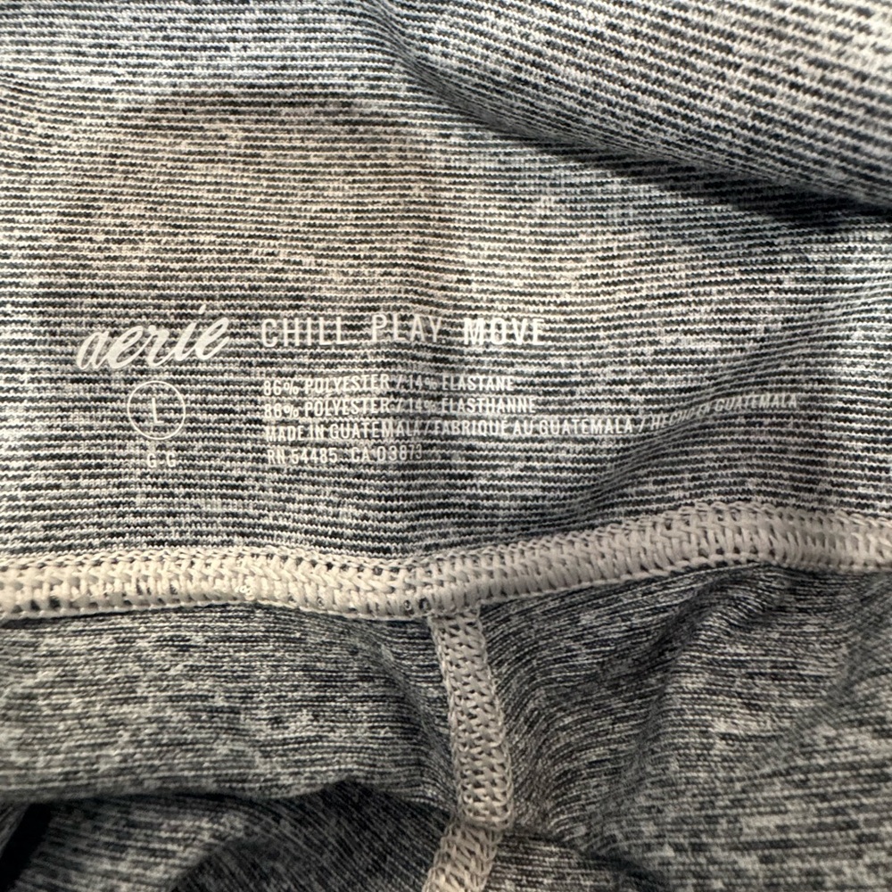 Light Heather Gray Leggings with High-Rise Waistband and Ankle Length - Picture 5 of 6